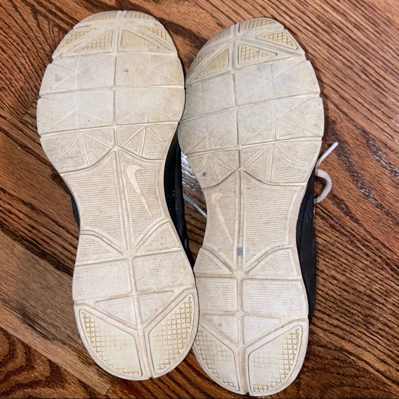 Nike training sneakers - Picture 4 of 6